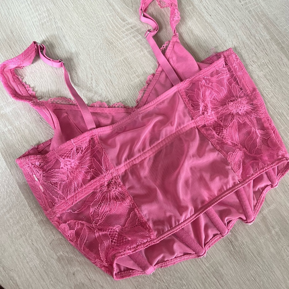 Women's Lace feminine festival trendy vibrant Corset Fuchsia Pink (check photos) - Picture 11 of 11